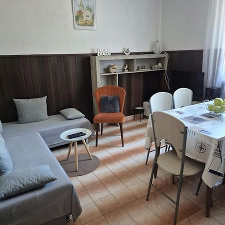 Apartmani Ino Škrip المظهر الخارجي الصورة