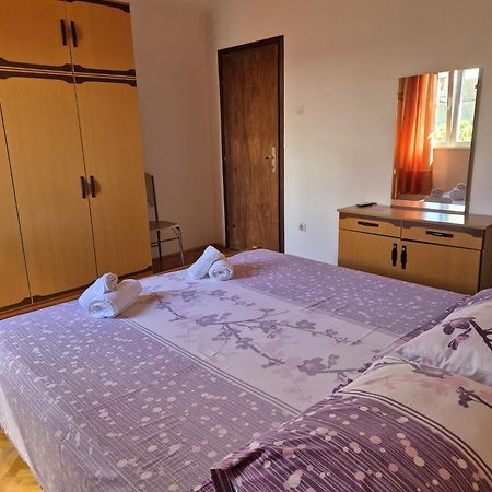 Apartmani Ino Škrip المظهر الخارجي الصورة